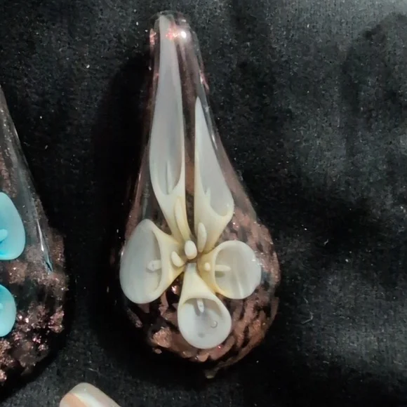 Colorful Glass Pendant Set - Picture 4 of 8